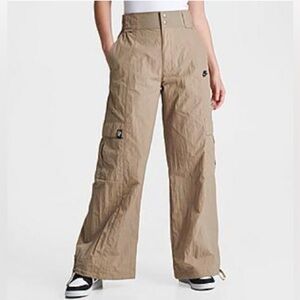 Nike Oversized pants